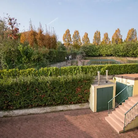 Aparthotel Luxury Martina Moniga del Garda