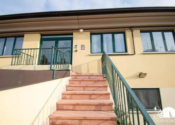 Luxury Martina 3* Moniga del Garda