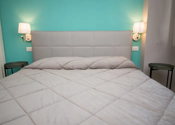 Luxury Martina 3* Moniga del Garda